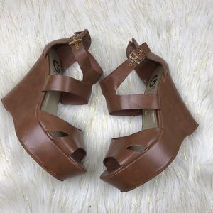 Guess Wedges Sz 10